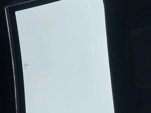 Used 2016 Lincoln MKX Reserve w/ Climate Package image 15