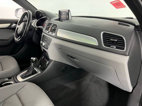 Used 2018 Audi Q3 2.0T Premium w/ Convenience Package image 29