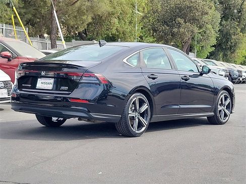 Used 2023 Honda Accord Sport image 31