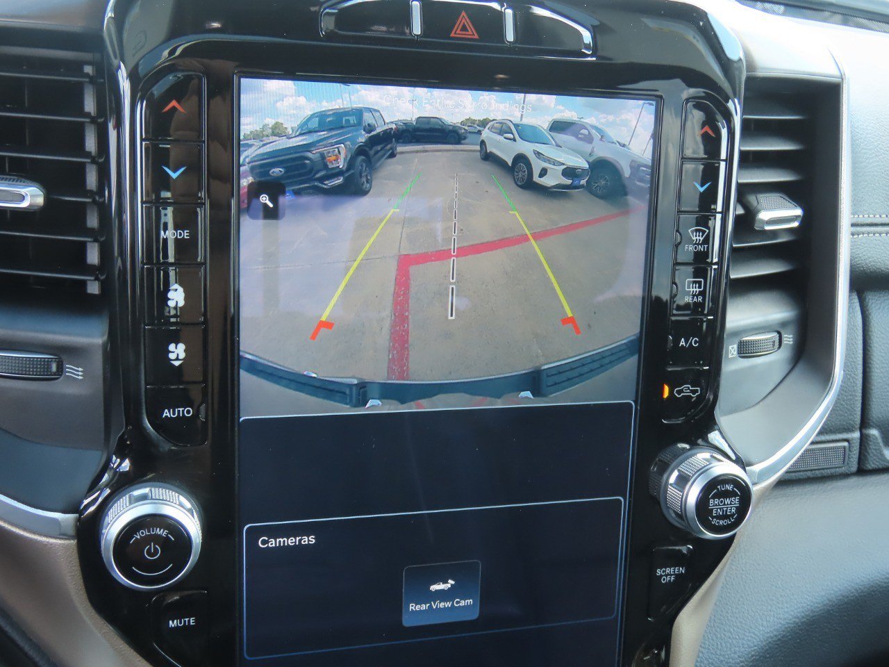 Used 2022 RAM 1500 Laramie w/ Laramie Southwest Edition RWD image 30
