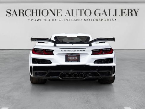 Used 2026 Chevrolet Corvette Z06 w/ Z07 Performance Package RWD image 17
