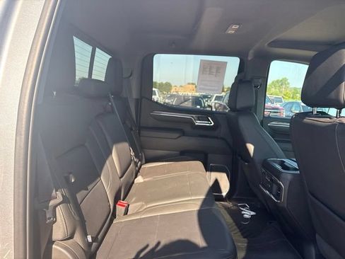 Used 2024 Chevrolet Silverado 1500 LTZ AWD/4WD image 20