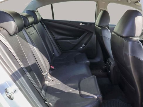 Used 2009 Volkswagen Passat Komfort image 31