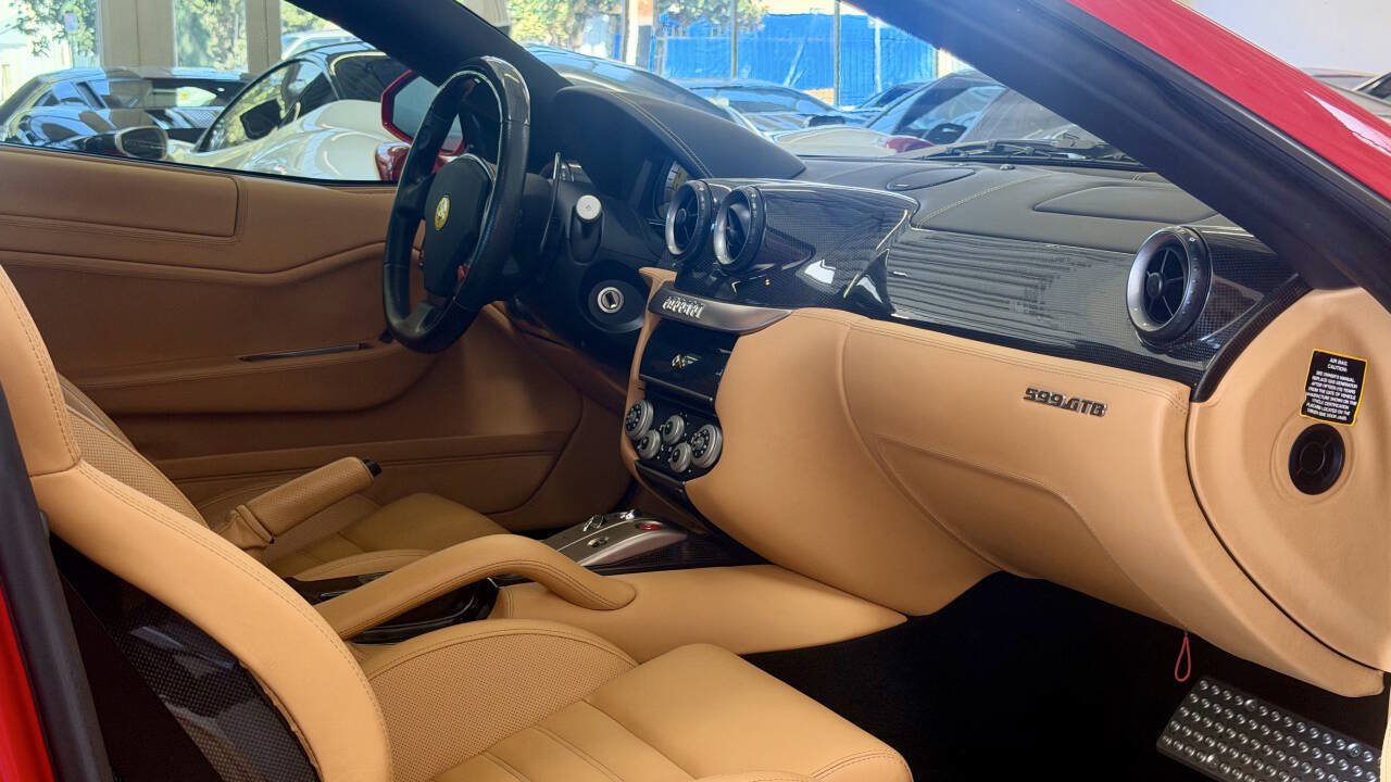 Used 2007 Ferrari 599 GTB Fiorano RWD image 45