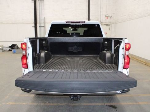 Used 2019 Chevrolet Silverado 1500 LT w/ All-Star Edition image 12