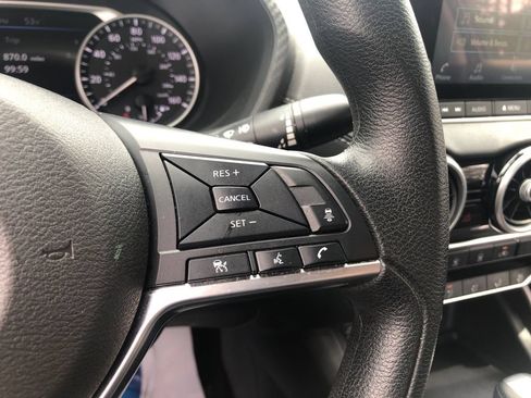 Used 2024 Nissan Sentra SV FWD image 28