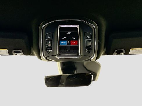 New 2025 Jeep Grand Cherokee L Laredo image 24