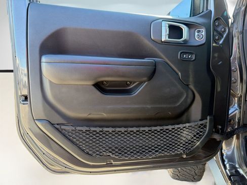 Used 2021 Jeep Wrangler Unlimited Rubicon w/ Safety Group image 20