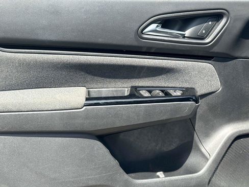 Used 2024 Honda Prologue EX image 17