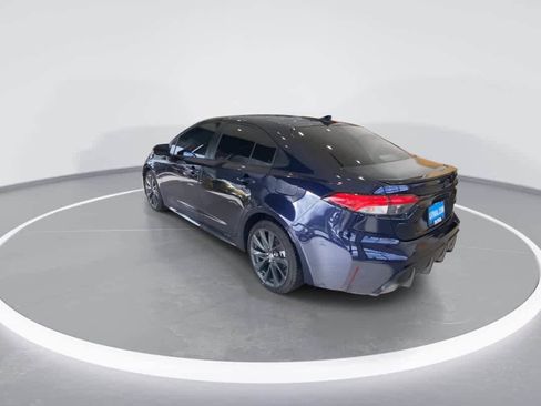 Used 2023 Toyota Corolla XSE image 6