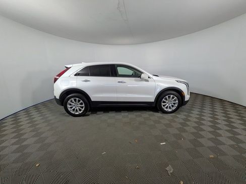 Certified 2023 Cadillac XT4 Luxury w/ Cold Weather Package image 30
