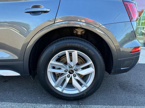 Certified 2023 Audi Q5 2.0T Premium w/ Convenience Package AWD/4WD image 18