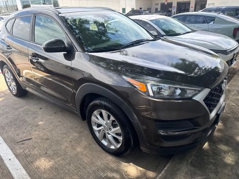 Used 2019 Hyundai Tucson Value w/ Cargo Package AWD/4WD image 2