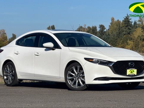 Used 2021 MAZDA MAZDA3 s image 1