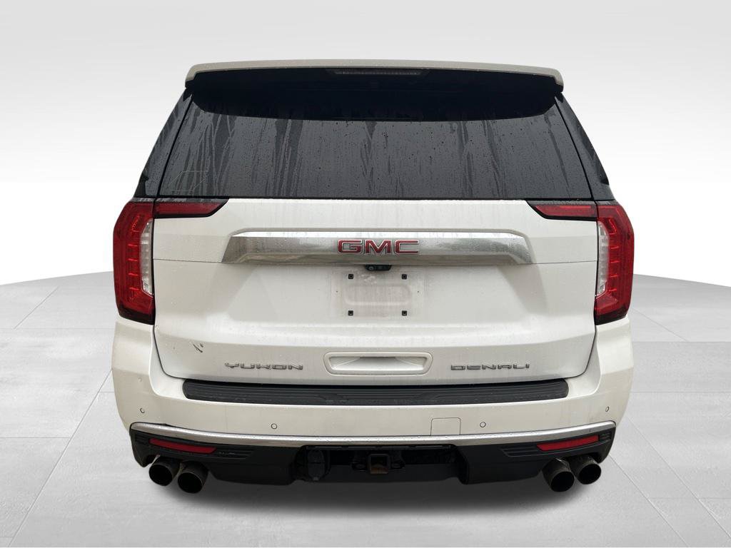 Used 2021 GMC Yukon Denali w/ Denali Premium Package AWD/4WD image 4