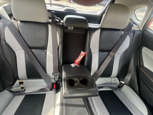 Used 2018 Subaru Crosstrek 2.0i Limited AWD/4WD image 10