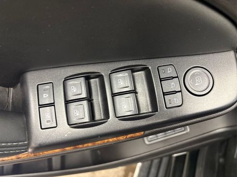 Used 2016 Chevrolet Tahoe LTZ image 36