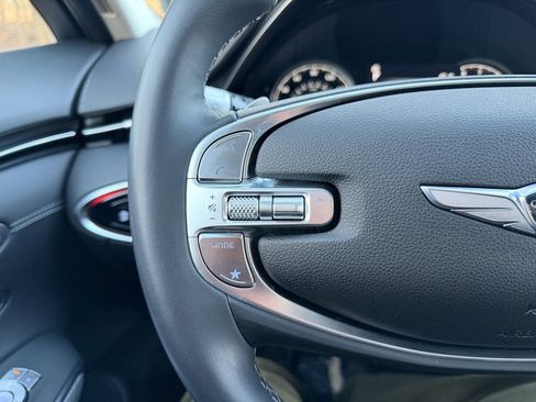 Used 2023 Genesis GV70 2.5T w/ Advanced Package image 21