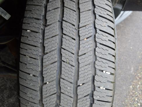 Used 2017 Chevrolet Tahoe LT image 37