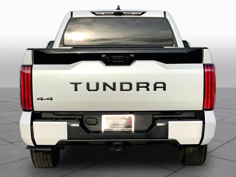 Used 2024 Toyota Tundra Platinum AWD/4WD image 5