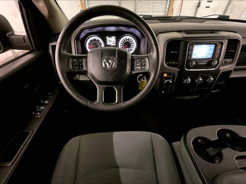 Used 2019 RAM 1500 Express w/ Express Value Package image 5