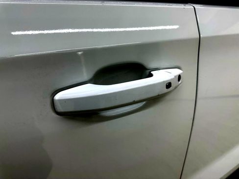 Used 2019 GMC Sierra 1500 AT4 w/ AT4 Premium Package image 13