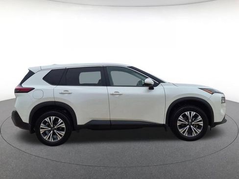 Used 2022 Nissan Rogue SV AWD/4WD image 4