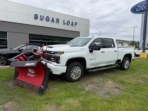 Used 2023 Chevrolet Silverado 3500 High Country w/ Z71 Off-Road Package AWD/4WD image 16
