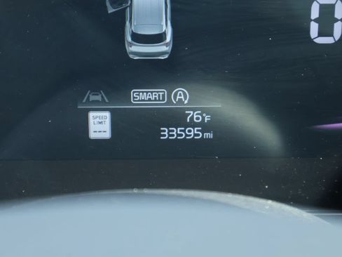 Used 2025 Kia Sportage EX AWD/4WD image 28