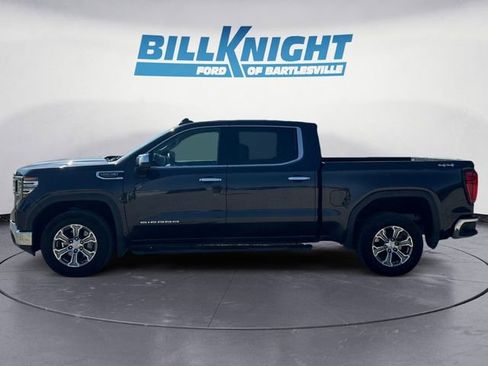 Used 2024 GMC Sierra 1500 SLT image 2