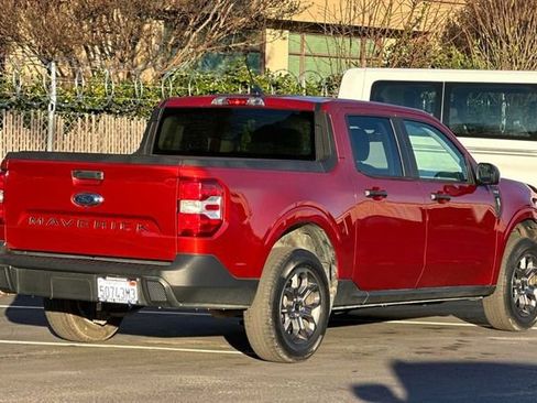 Used 2022 Ford Maverick XLT image 3