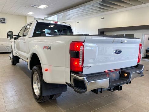 Used 2025 Ford F450 Lariat w/ Lariat Ultimate Package image 5