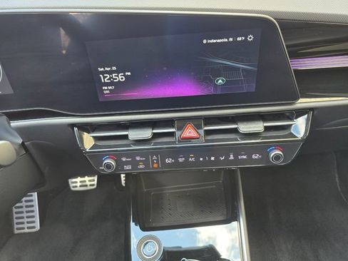 Used 2023 Kia Niro Wave w/ Wave Preserve Package FWD image 38