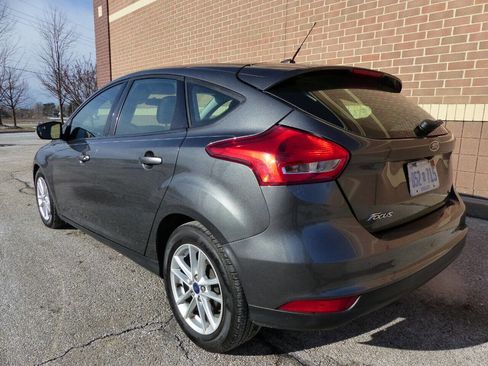 Used 2017 Ford Focus SE image 6