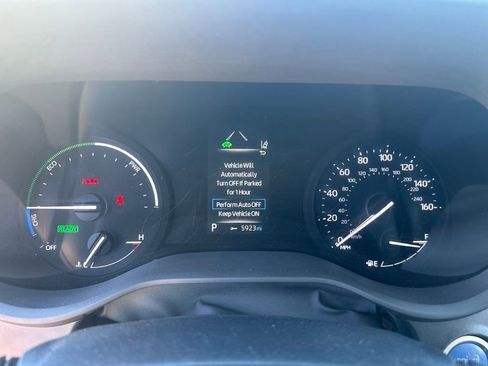Used 2022 Toyota Sienna LE FWD image 16