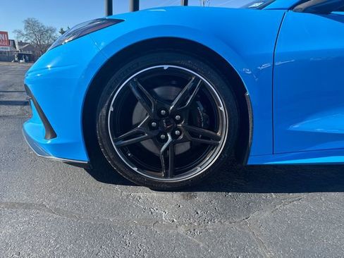 Used 2023 Chevrolet Corvette Stingray Coupe w/ Z51 Performance Package image 22
