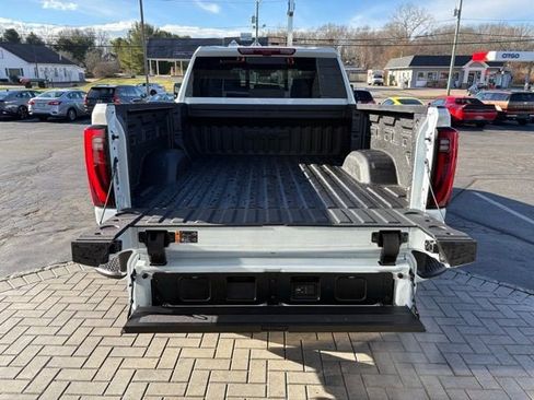 New 2026 GMC Sierra 2500 Denali Ultimate w/ Max Trailering Package image 11