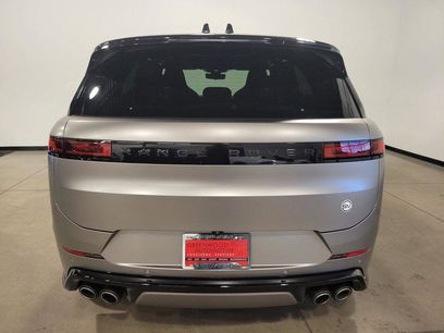 Used 2024 Land Rover Range Rover Sport