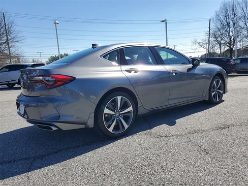 Certified 2025 Acura TLX w/ Technology Package image 5