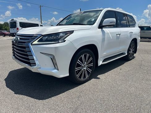 Used 2020 Lexus LX 570 4WD w/ Luxury Package image 1