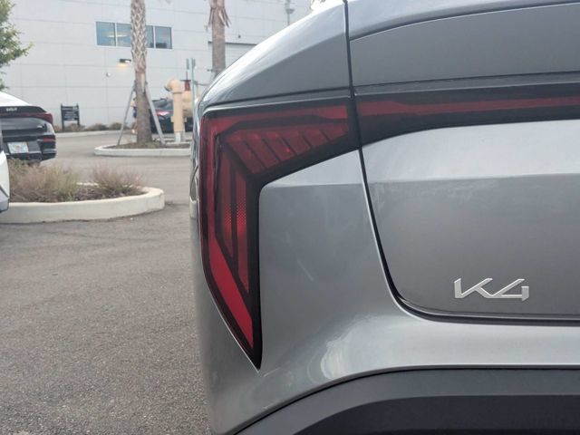Used 2025 Kia K4 FWD image 5