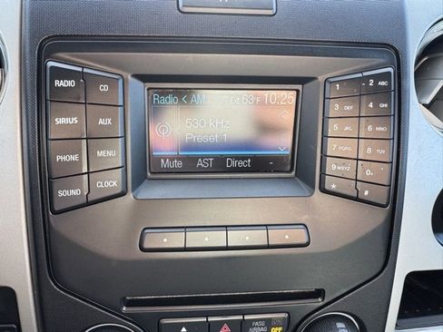 Used 2014 Ford F150 XLT w/ XLT Chrome Package image 27