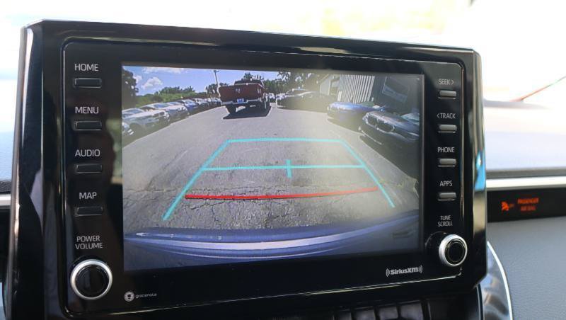 Used 2022 Toyota Corolla LE FWD image 15