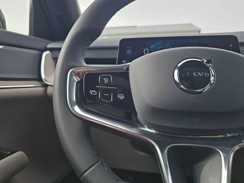 New 2026 Volvo EX90 Ultra image 32