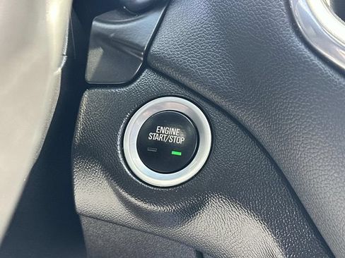 Certified 2019 Chevrolet Equinox LT AWD/4WD image 16