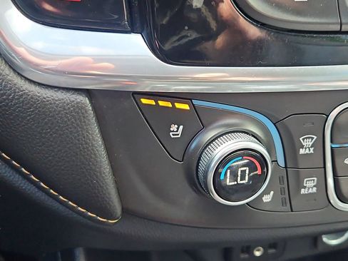 Used 2019 Chevrolet Traverse Premier w/ Redline Edition AWD/4WD image 22