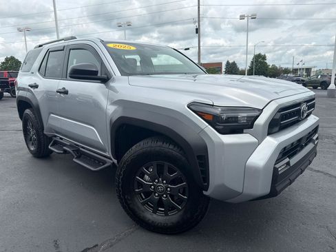 Certified 2025 Toyota 4Runner SR5 AWD/4WD image 2