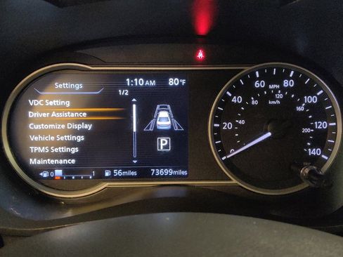 Used 2021 Nissan Versa SR image 23