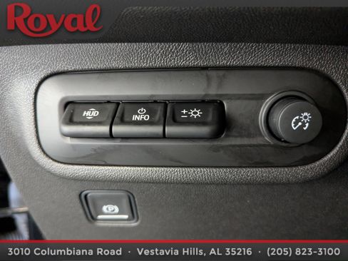 Used 2023 GMC Terrain AT4 w/ Infotainment Package II image 19