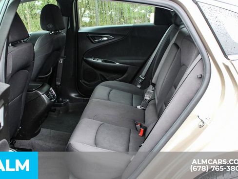 Used 2023 Chevrolet Malibu LT image 18